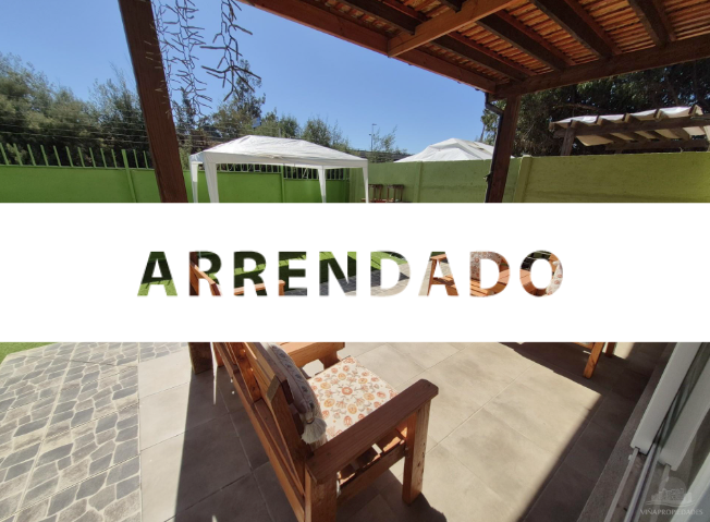 Arriendo  Casa de 2 Pisos en Arriendo – 95 m² Terreno, 86 m² Construidos, 3 Dormitorios, 2 Baños, Patio y 2 Estacionamientos