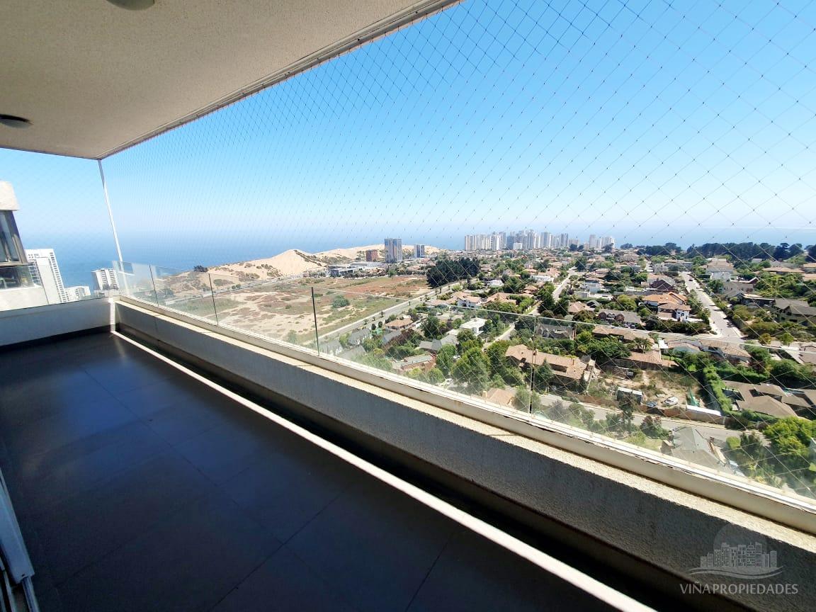 Departamento con Vista Panorámica al Mar – 2 Dormitorios, 2 Baños, 101 m² Totales – Cocina Equipada, Termopanel, Piscinas y Áreas Comunes en Bosque de Montemar